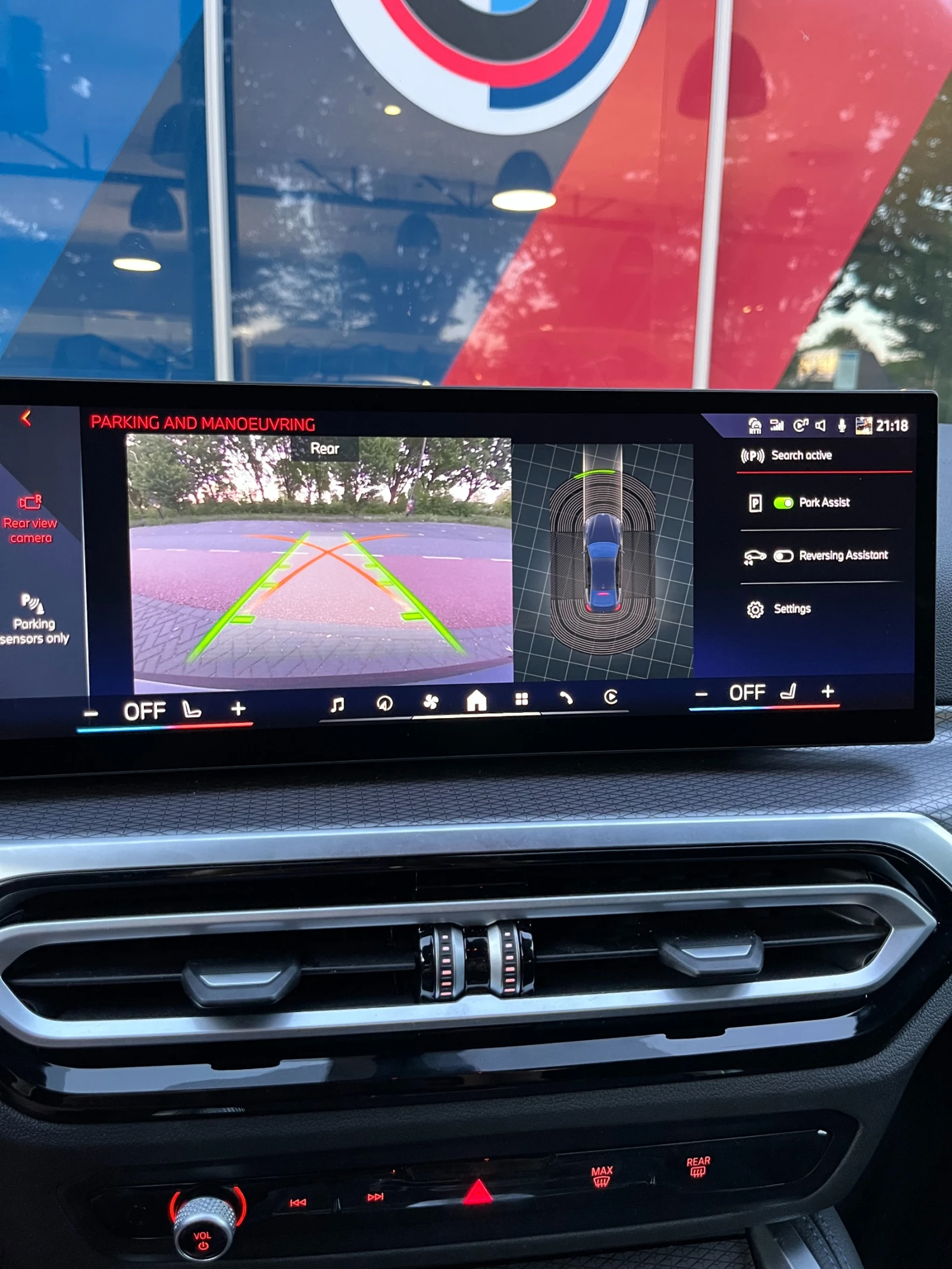 BMW i4, снимка 13 - Автомобили и джипове - 53905671