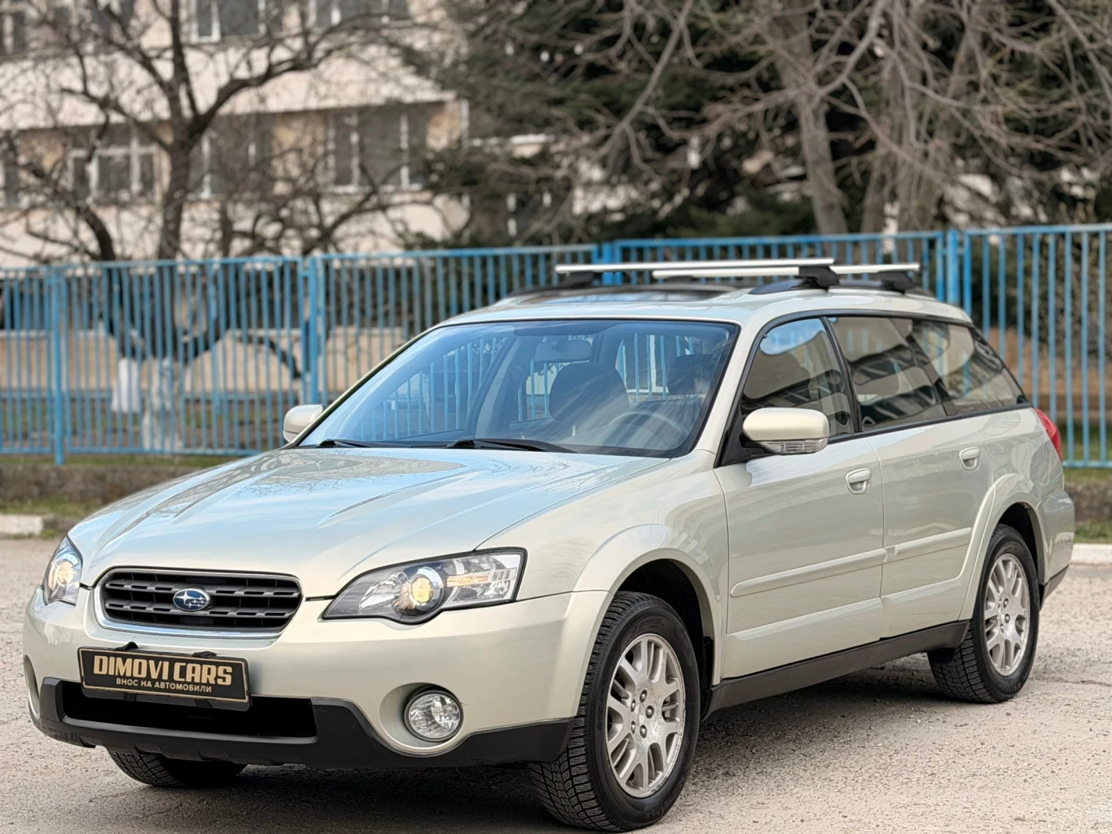 Subaru Outback 2.5I/4X4/ПАНОРАМА/ИТАЛИЯ/УНИКАТ, снимка 1 - Автомобили и джипове - 54067272