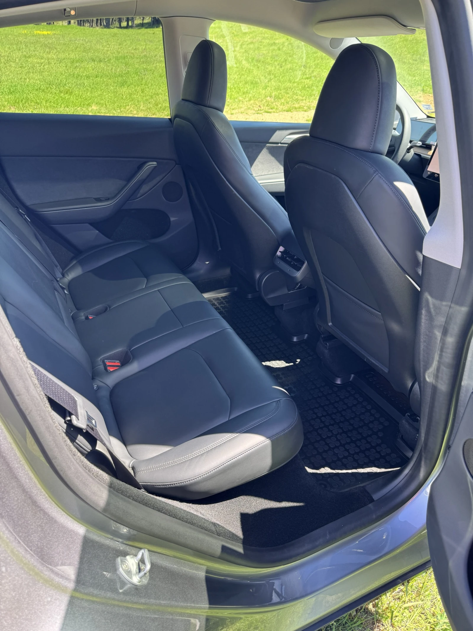 Tesla Model Y Performance | Mobile.bg � ����������� 10