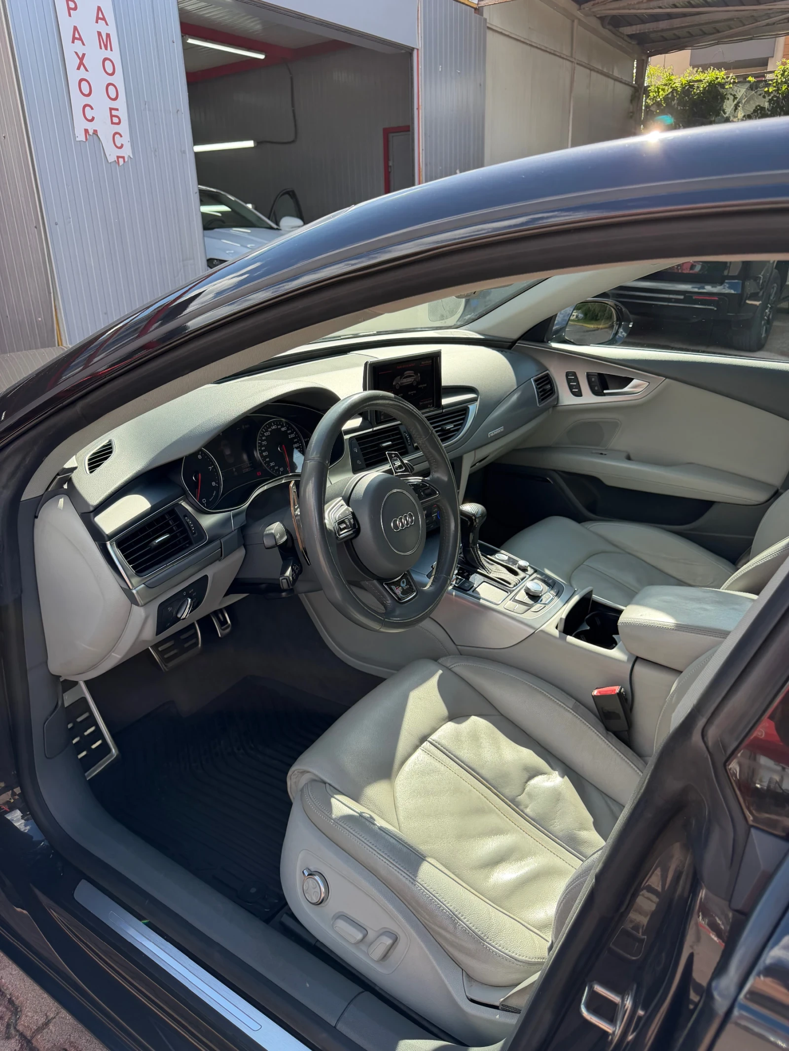 Audi A7 3.0 TFSI, снимка 11 - Автомобили и джипове - 54975020