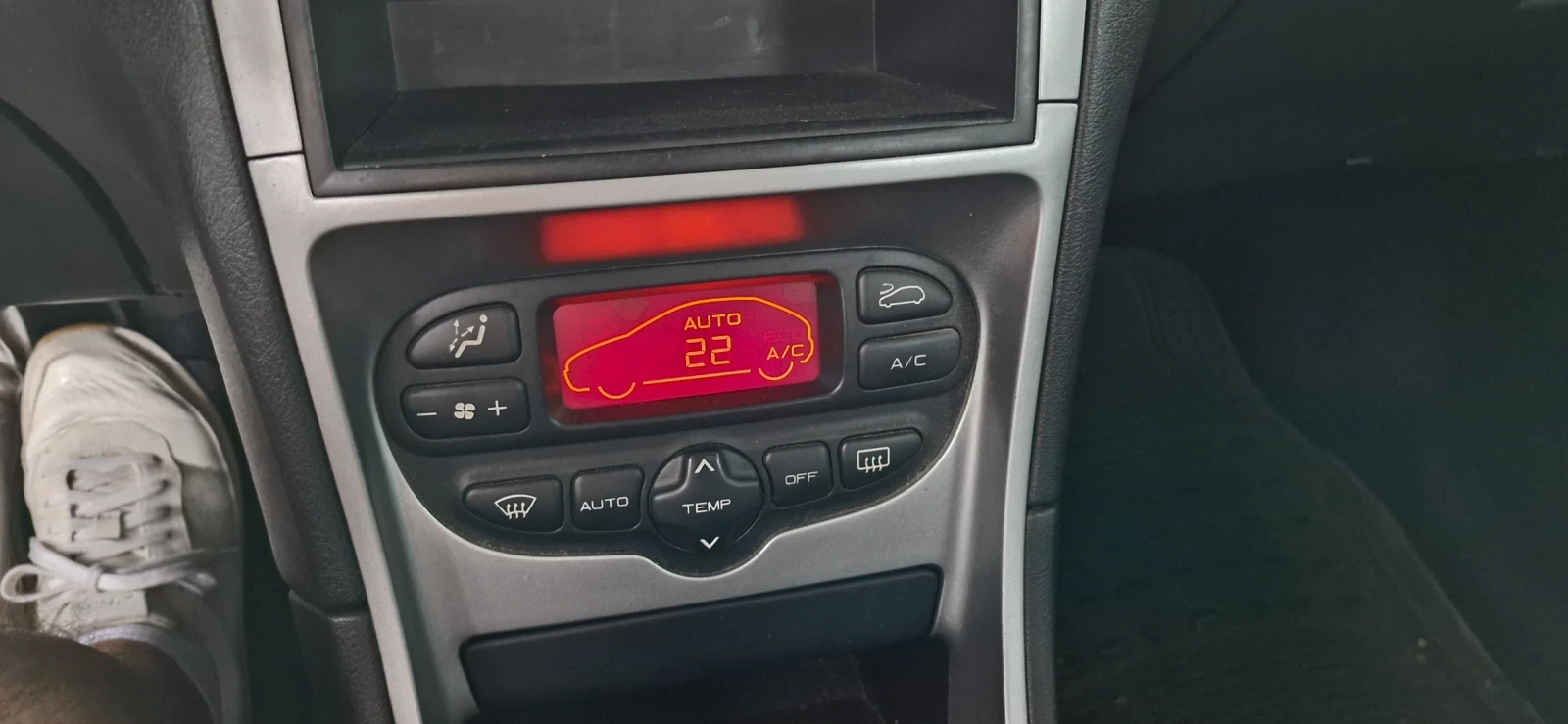 Peugeot 307 1, 6 бензин, снимка 7 - Автомобили и джипове - 55152517