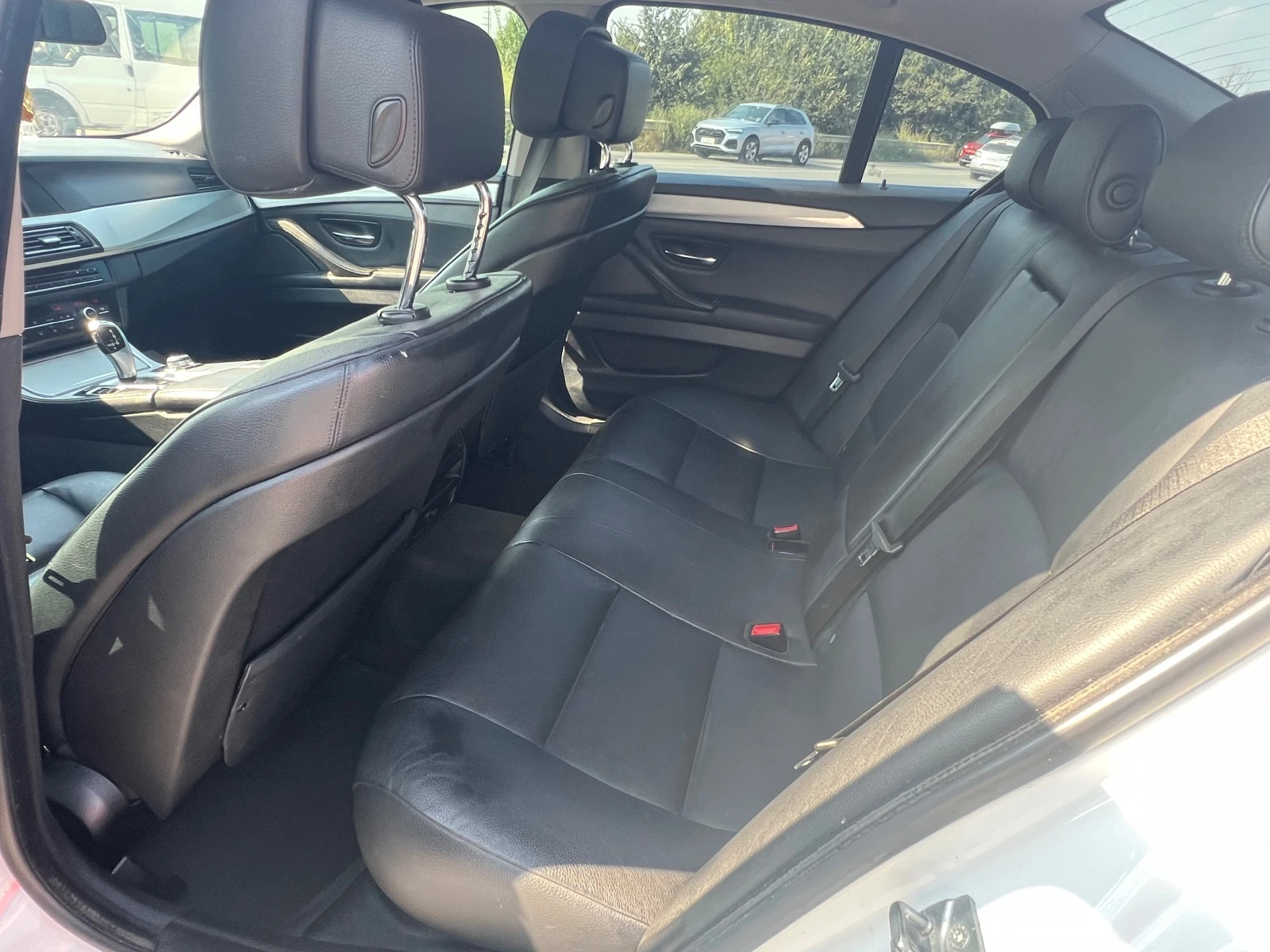 BMW 530, снимка 11 - Автомобили и джипове - 56023486