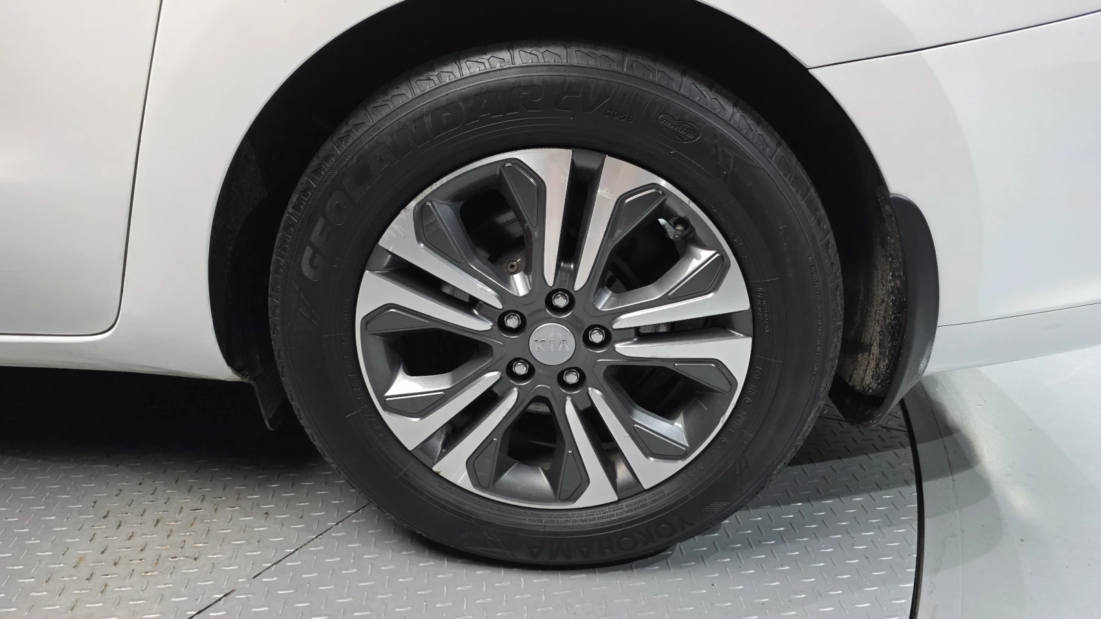 Kia Carnival ПОДГРЕВ ВОЛАН КРАЙНА ЦЕНА* encareu.com, снимка 5 - Автомобили и джипове - 56024653
