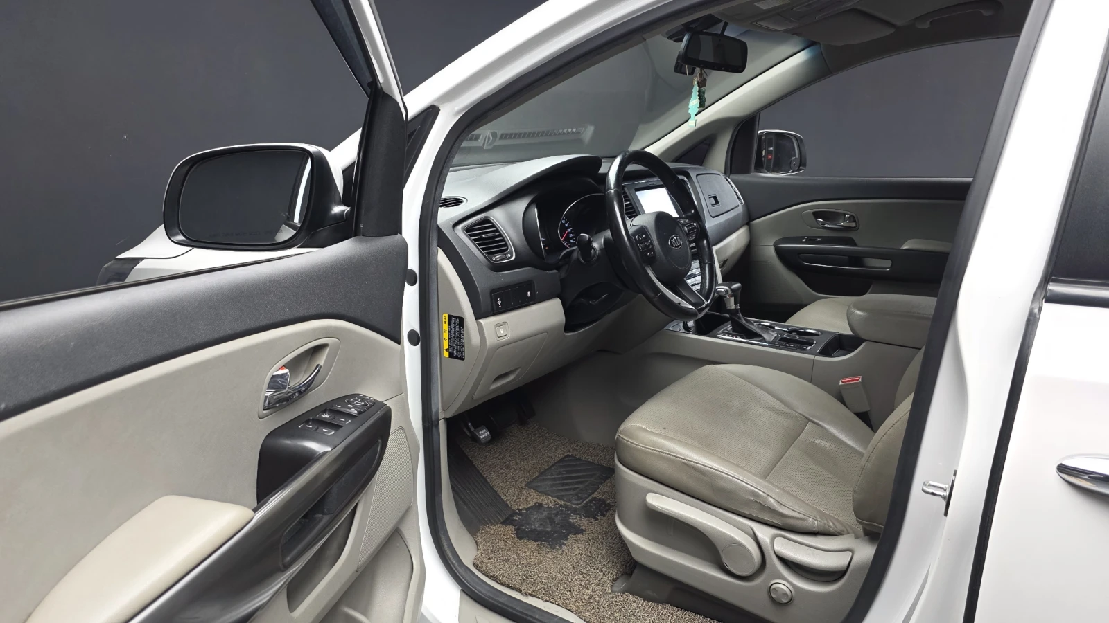 Kia Carnival ПОДГРЕВ ВОЛАН КРАЙНА ЦЕНА* encareu.com, снимка 10 - Автомобили и джипове - 56024653