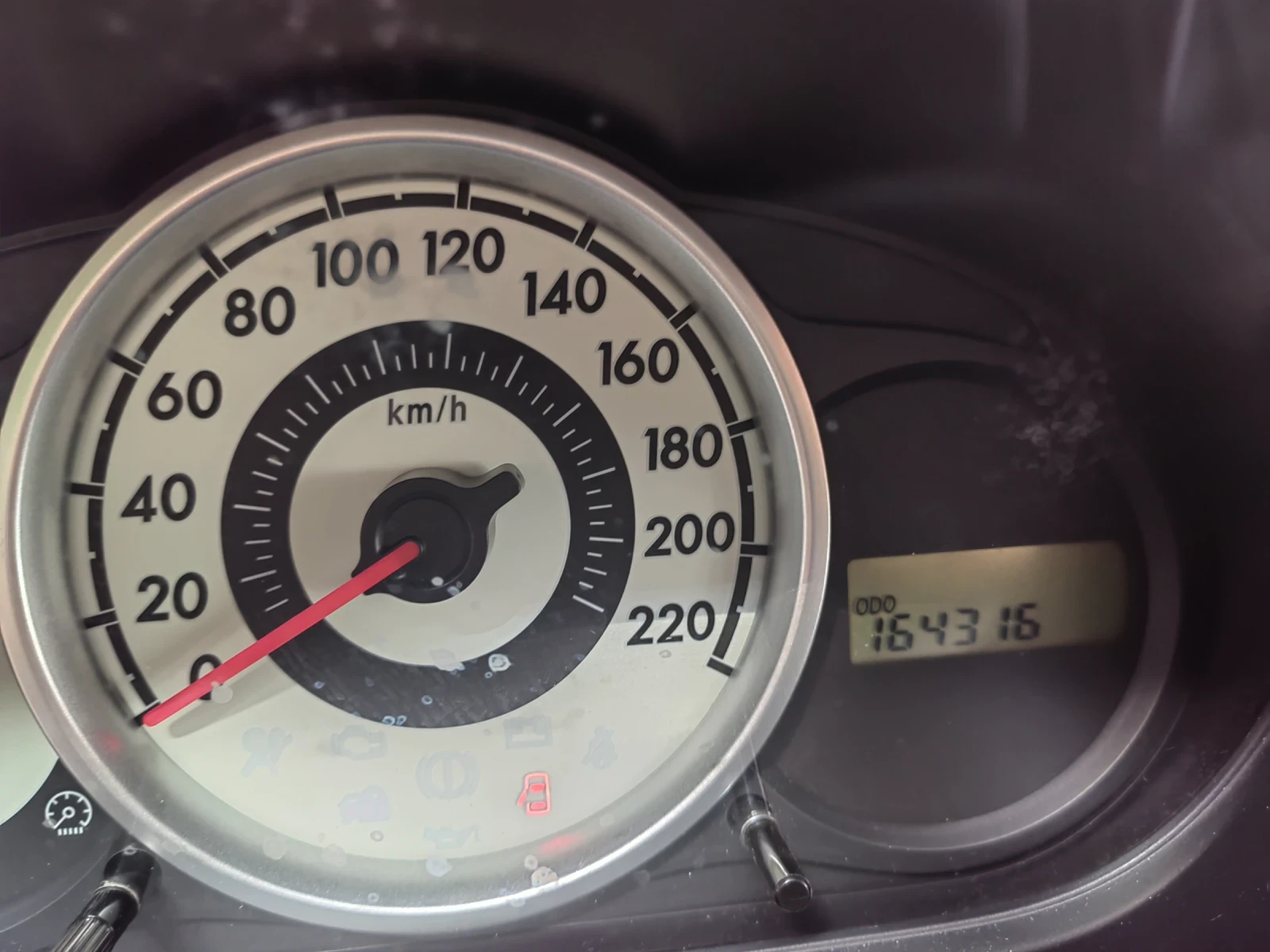 Mazda 2, снимка 6 - Автомобили и джипове - 56224057