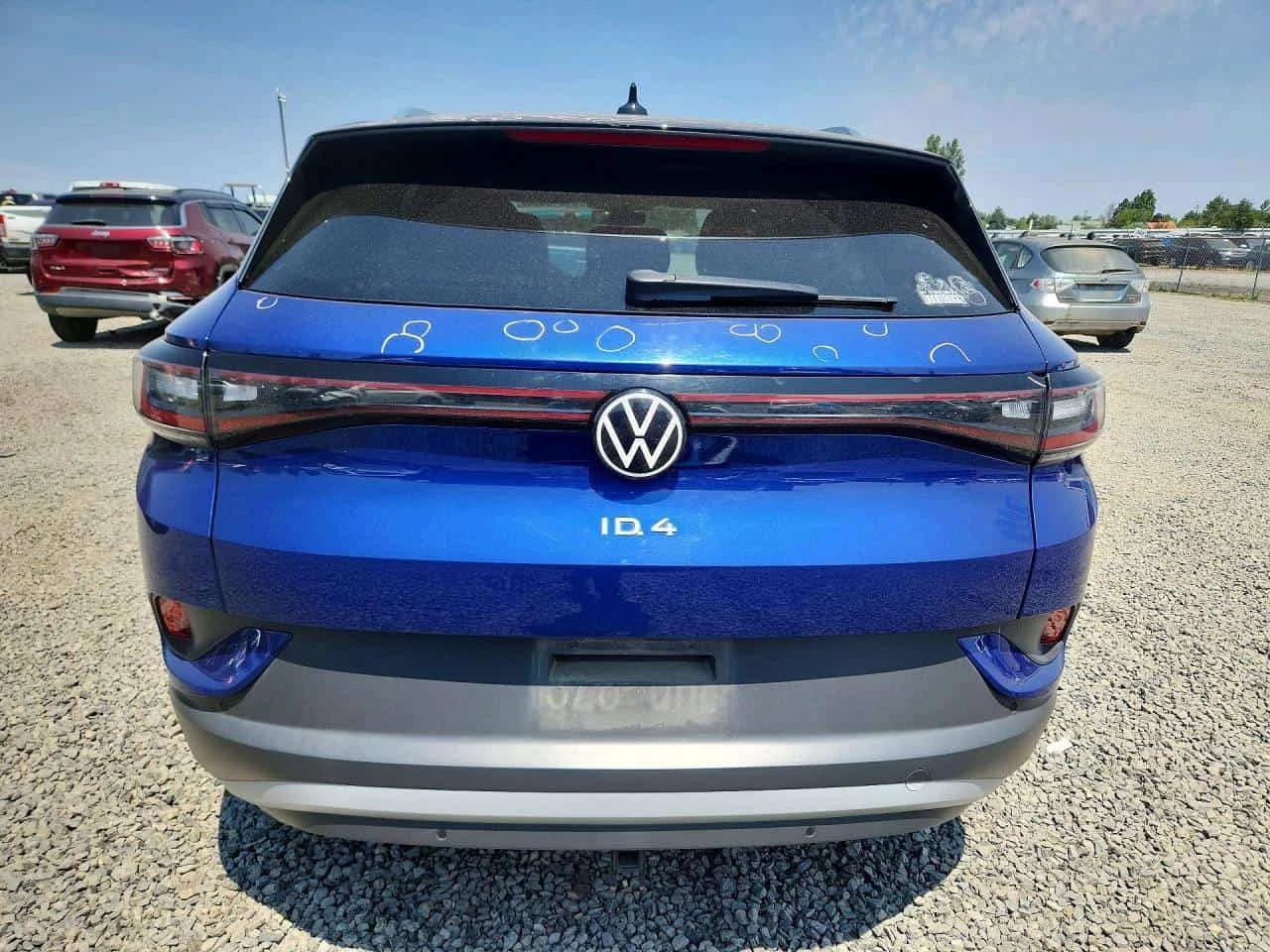 VW ID.4 * 1st Edition * CARFAX * БЕЗ ПЪРВОНАЧАЛНА ВНОСКА, снимка 6 - Автомобили и джипове - 56254547