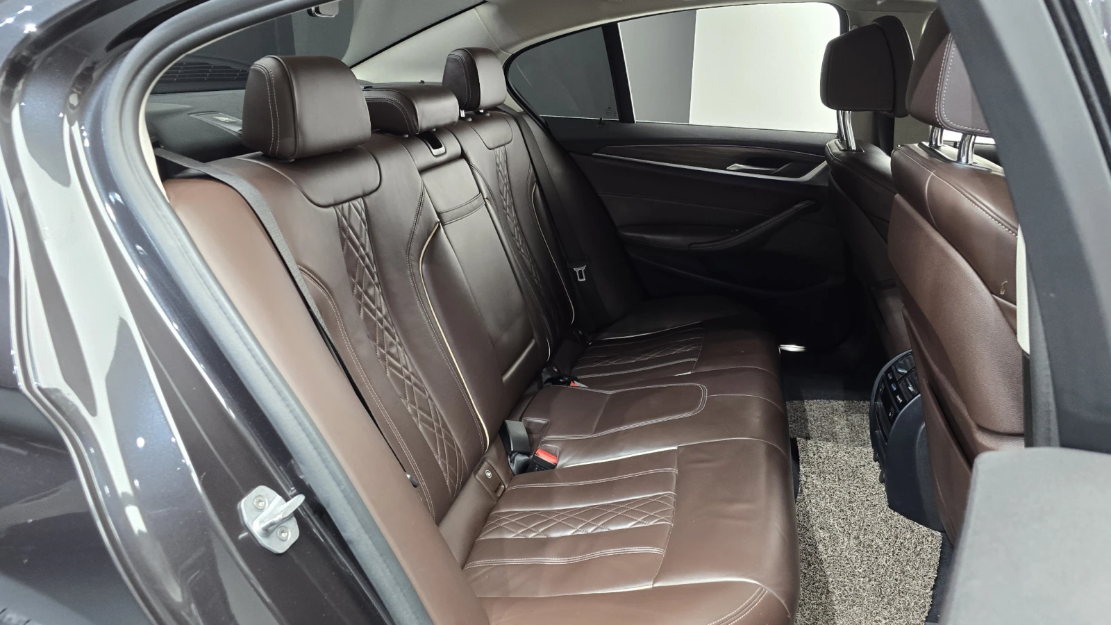 BMW 530 HUD ��. �������� ��� ������ ����* encareu.com | Mobile.bg � ����������� 11