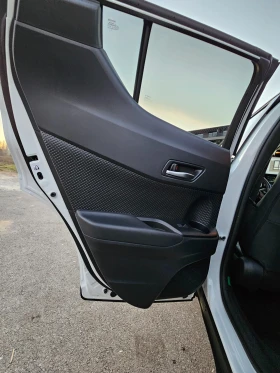 Toyota C-HR GR Sport ( лизингов), снимка 8