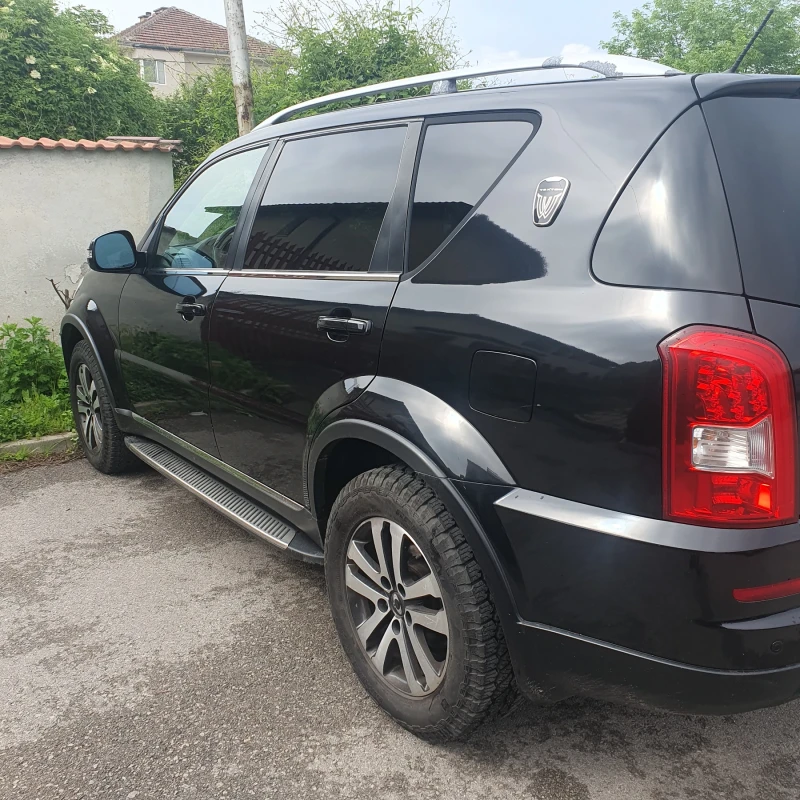 SsangYong Rexton W 2015г. Фул екстри, снимка 2 - Автомобили и джипове - 47876954