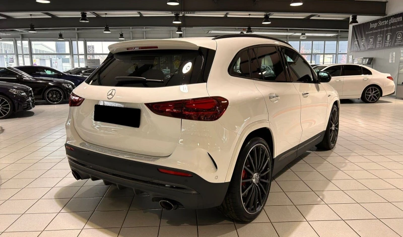 Mercedes-Benz GLA 35 AMG 4Matic = Carbon= Гаранция, снимка 3 - Автомобили и джипове - 48381725