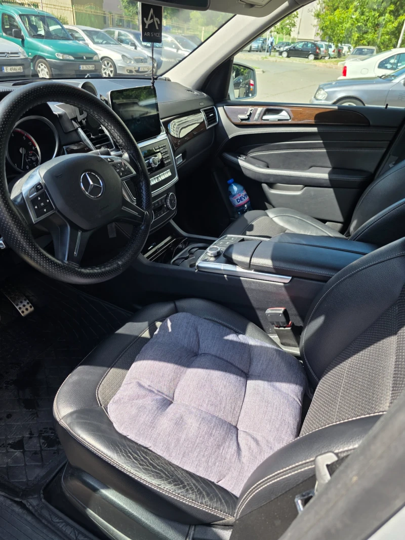 Mercedes-Benz ML 350 4matic, снимка 6 - Автомобили и джипове - 50972226