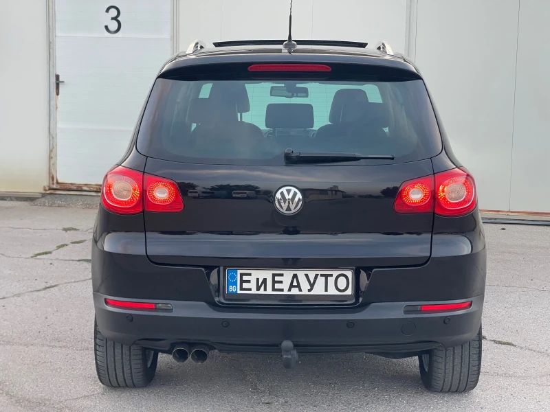 VW Tiguan 2.0TDI 4x4, снимка 7 - Автомобили и джипове - 52640539