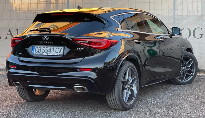 Infiniti Q30 2.2d* AWD* Keyless* 360* BLIND* MEMORY, снимка 2 - Автомобили и джипове - 51780664