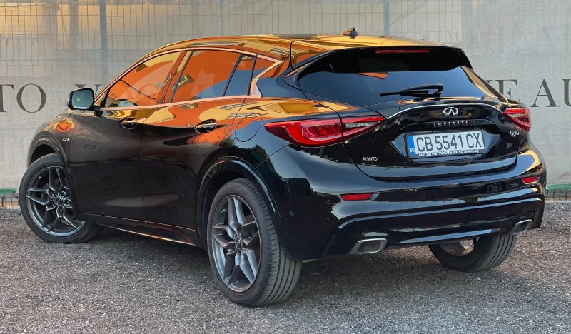 Infiniti Q30 2.2d* AWD* Keyless* 360* BLIND* MEMORY, снимка 4 - Автомобили и джипове - 51780664