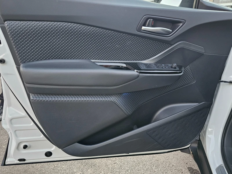 Toyota C-HR GR Sport, снимка 7 - Автомобили и джипове - 52032812