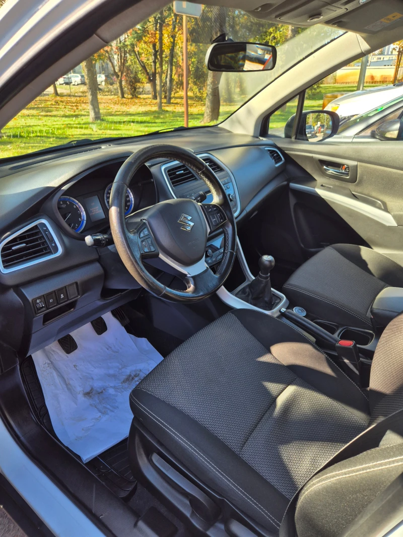 Suzuki SX4 S-Cross, снимка 6 - Автомобили и джипове - 52217702