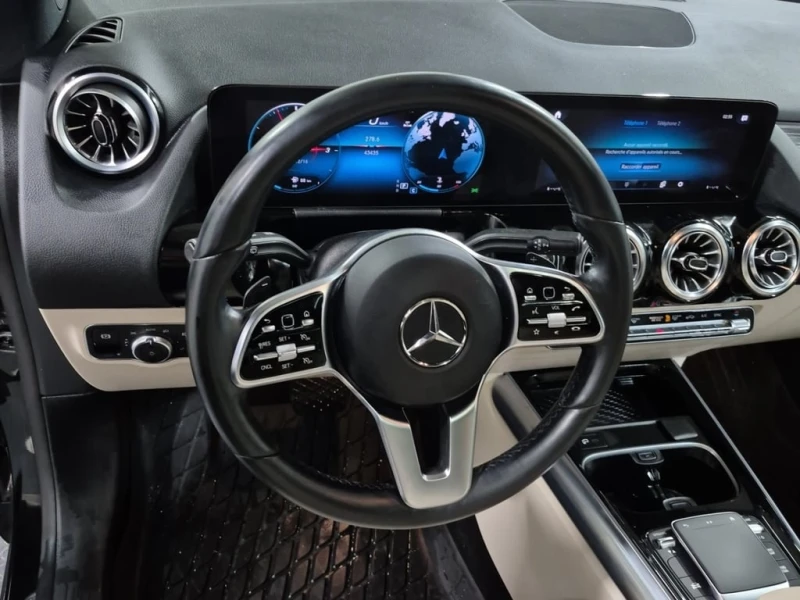 Mercedes-Benz GLA 250  CARFAX * БЕЗ ПЪРВОНАЧАЛНА ВНОСКА, снимка 2 - Автомобили и джипове - 53150346