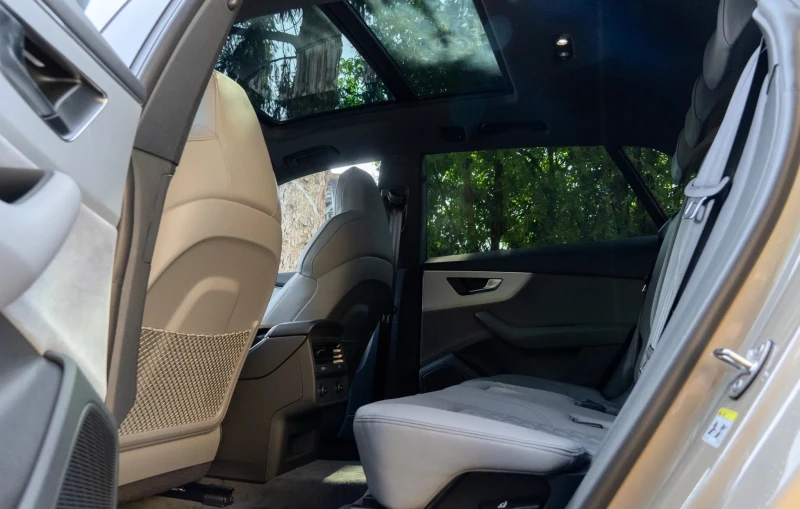 Audi Q8 50TDI Quattro S-Line, снимка 10 - Автомобили и джипове - 53266248