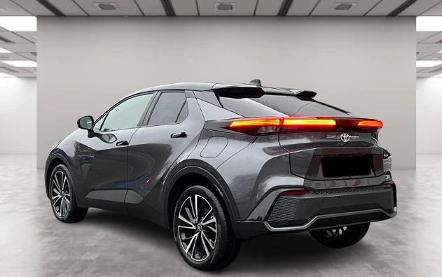 Toyota C-HR 1.8 Hybrid = Lounge = Гаранция - изображение 2