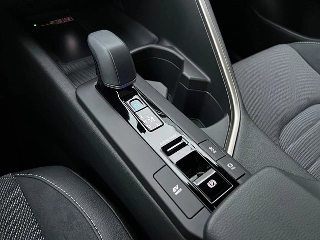 Toyota C-HR 1.8 Hybrid = Lounge =  | Mobile.bg   11