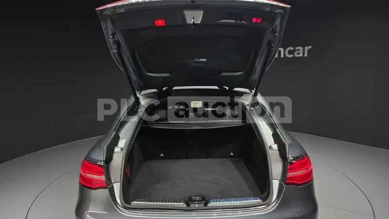 Mercedes-Benz GLC 250 d 4matic| 360| HUD| BURMESTER| ВКЛ.ТЕХНОТЕСТ, снимка 11 - Автомобили и джипове - 54683078