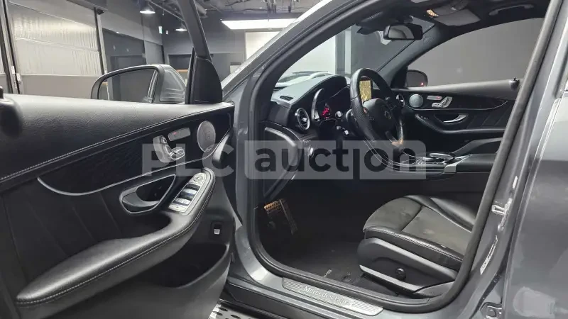 Mercedes-Benz GLC 250 d 4matic| 360| HUD| BURMESTER| ВКЛ.ТЕХНОТЕСТ, снимка 4 - Автомобили и джипове - 54683078