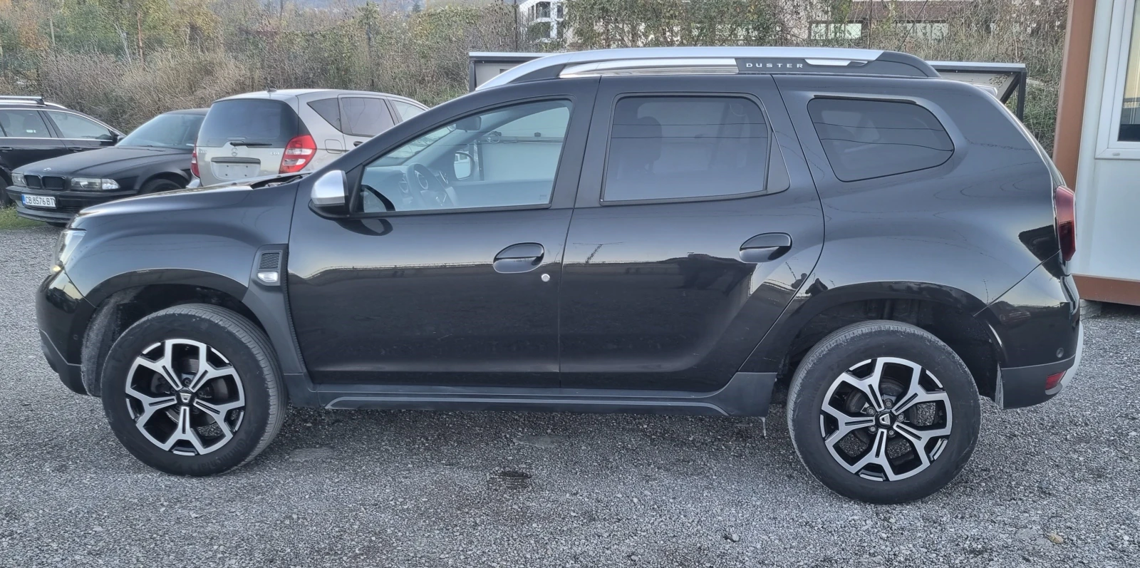 Dacia Duster 1.2Tce/ Камера/ Навигация/ Швейцария - изображение 7