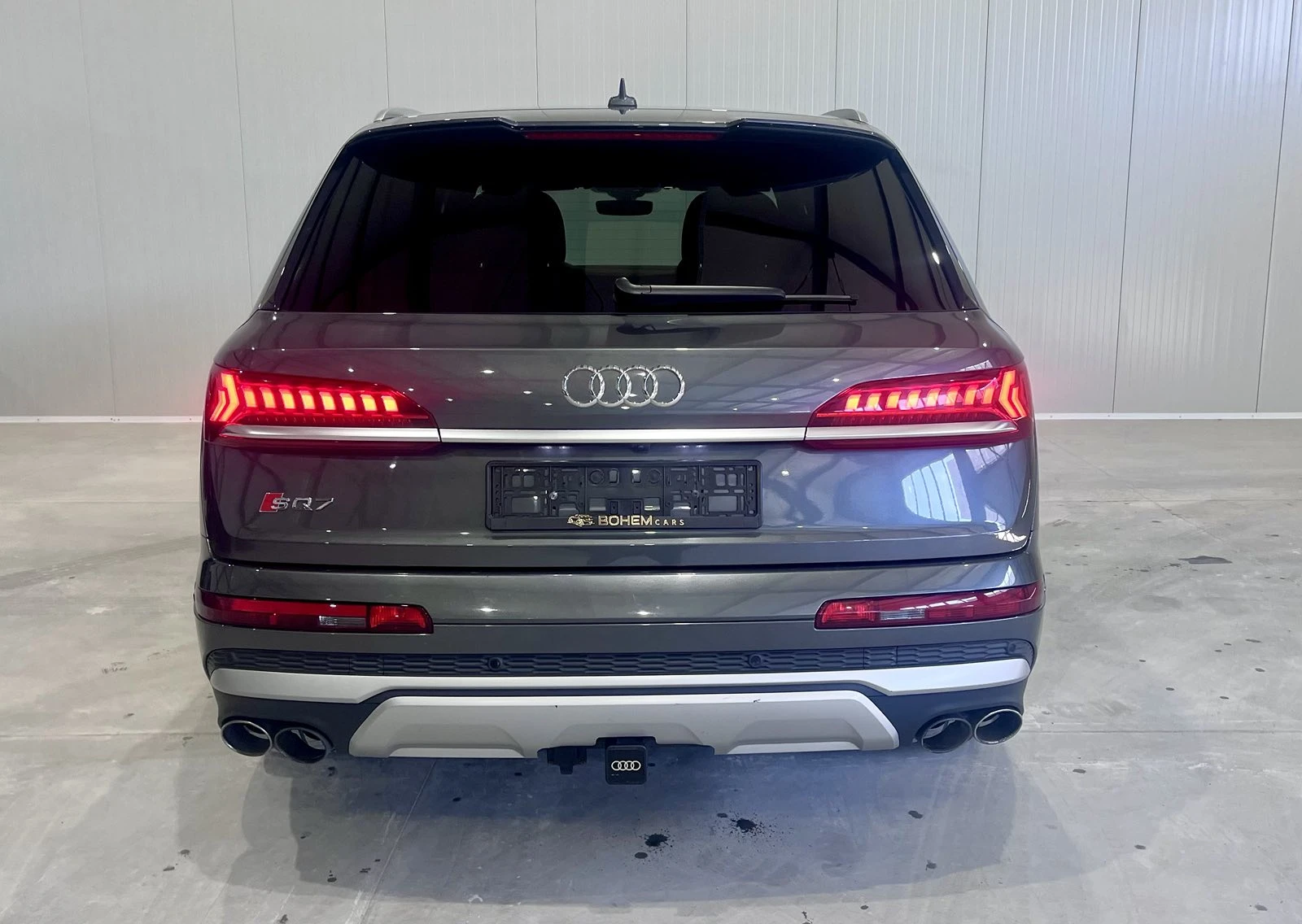 Audi SQ7 40T 507кс - изображение 4
