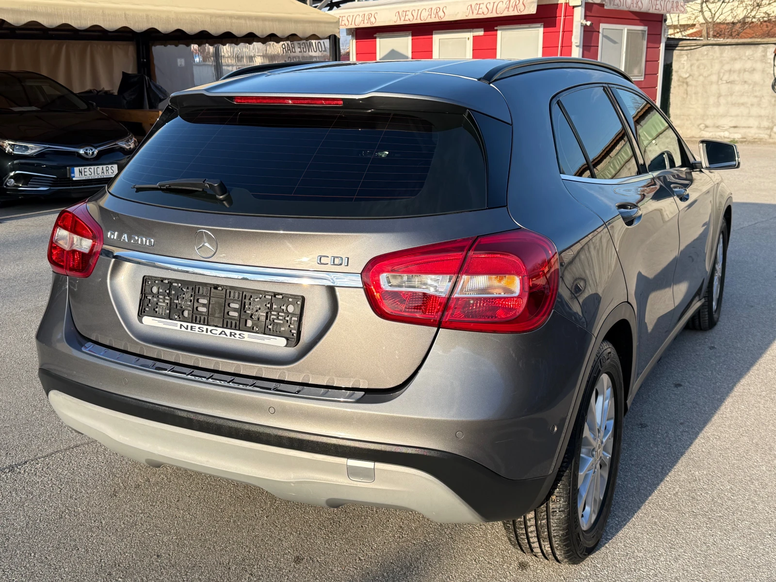 Mercedes-Benz GLA 200 d Executive !! ТОП СЪСТОЯНИЕ !! - изображение 5