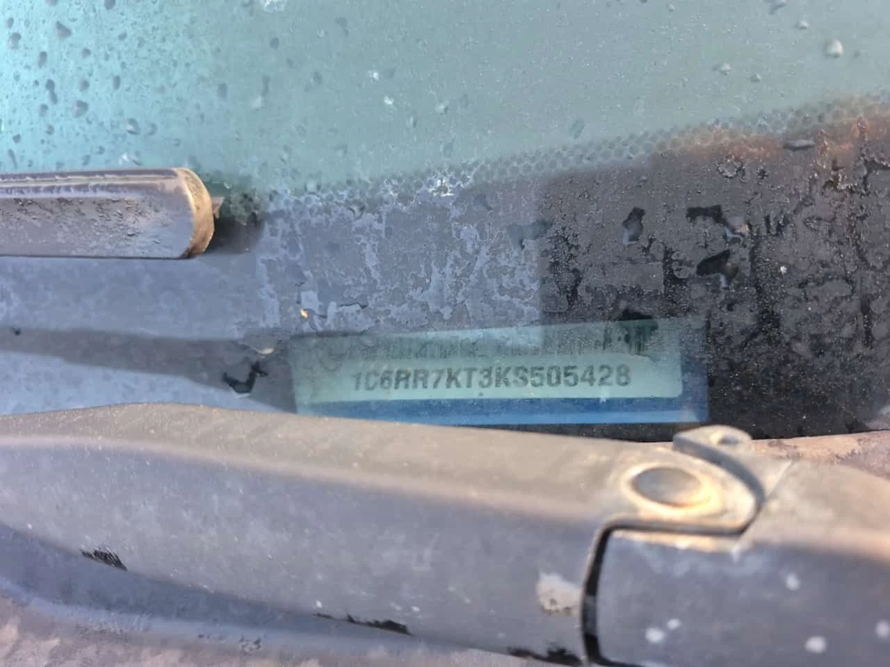 Dodge RAM 1500 * EXPRESS CREW CAB SHORT BED * 2 КЛЮЧА * ПОДГРЕВИ , снимка 16 - Автомобили и джипове - 54027521