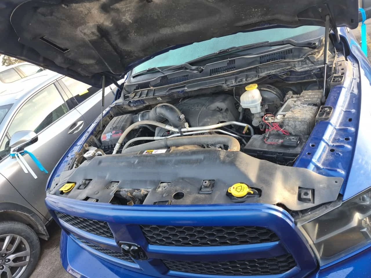 Dodge RAM 1500 * EXPRESS CREW CAB SHORT BED * 2 КЛЮЧА * ПОДГРЕВИ , снимка 17 - Автомобили и джипове - 54027521