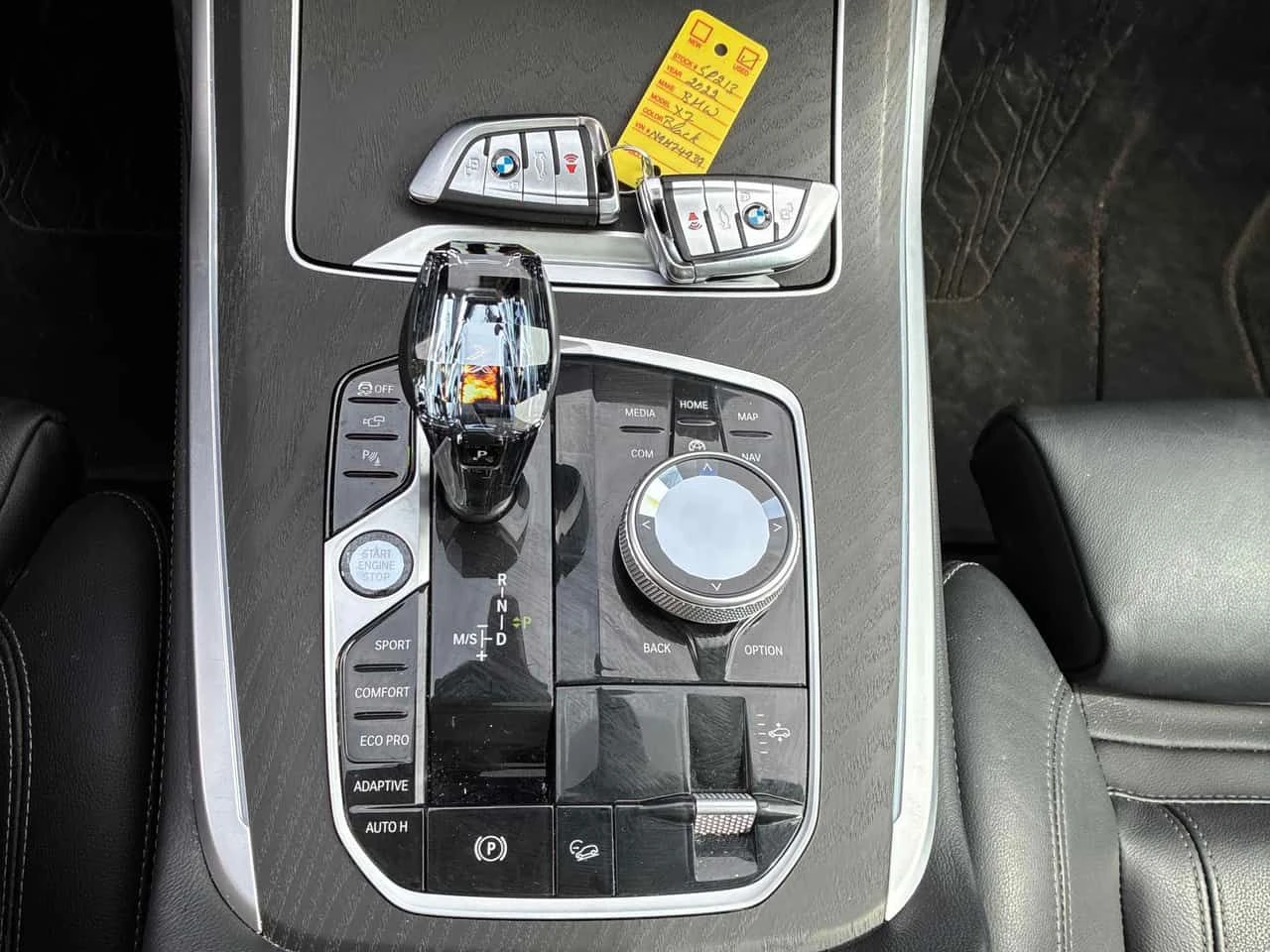 BMW X7 xDrive40i/360/DISTRONIC/HARMAN KARDON , снимка 13 - Автомобили и джипове - 54060656