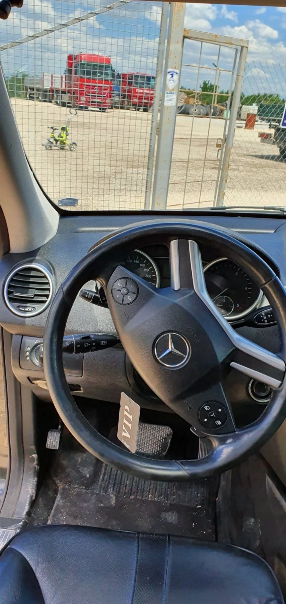 Mercedes-Benz ML 350 CDI, снимка 7 - Автомобили и джипове - 54679601