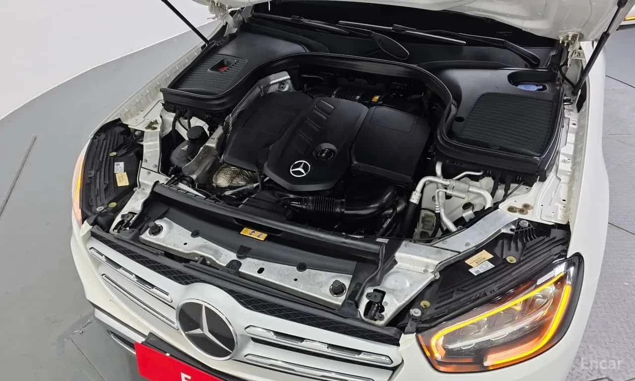 Mercedes-Benz GLC 4MATIC ПАНОРАМА/ДИСТРОНИК, снимка 6 - Автомобили и джипове - 55694784