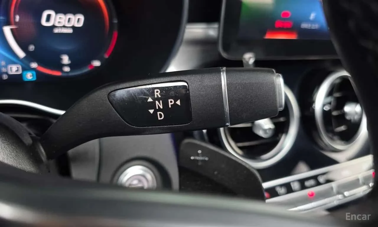 Mercedes-Benz GLC 4MATIC ПАНОРАМА/ДИСТРОНИК, снимка 9 - Автомобили и джипове - 55694784