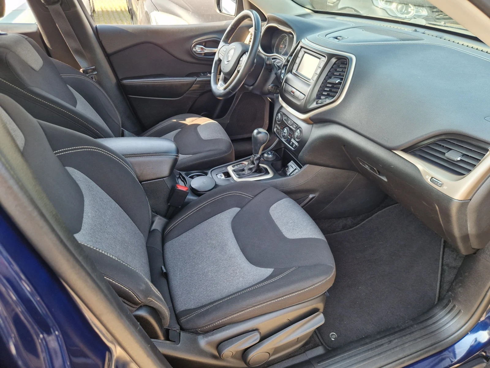 Jeep Cherokee 2.4 ������ 4�4  | Mobile.bg � ����������� 10