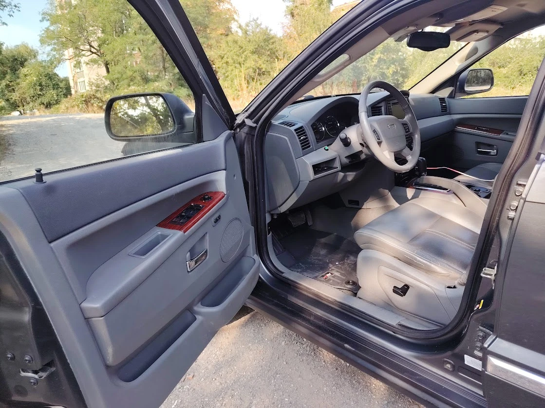 Jeep Grand cherokee 3, 0д, снимка 7 - Автомобили и джипове - 55975339