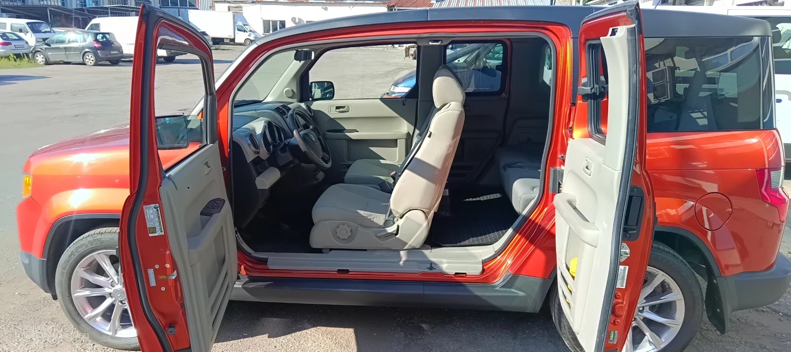 Honda Element, снимка 4 - Автомобили и джипове - 56154259
