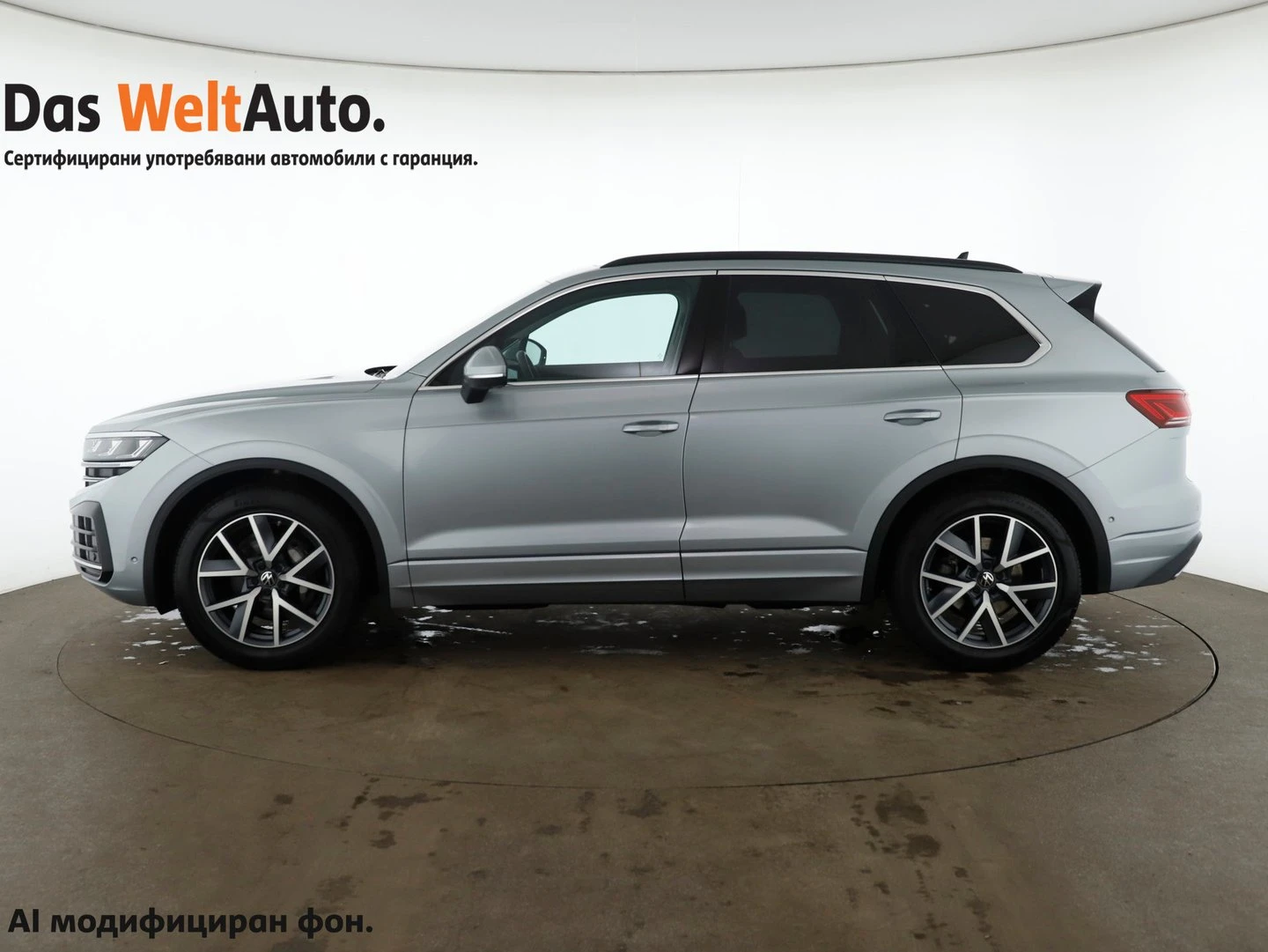 VW Touareg, снимка 2 - Автомобили и джипове - 56420235