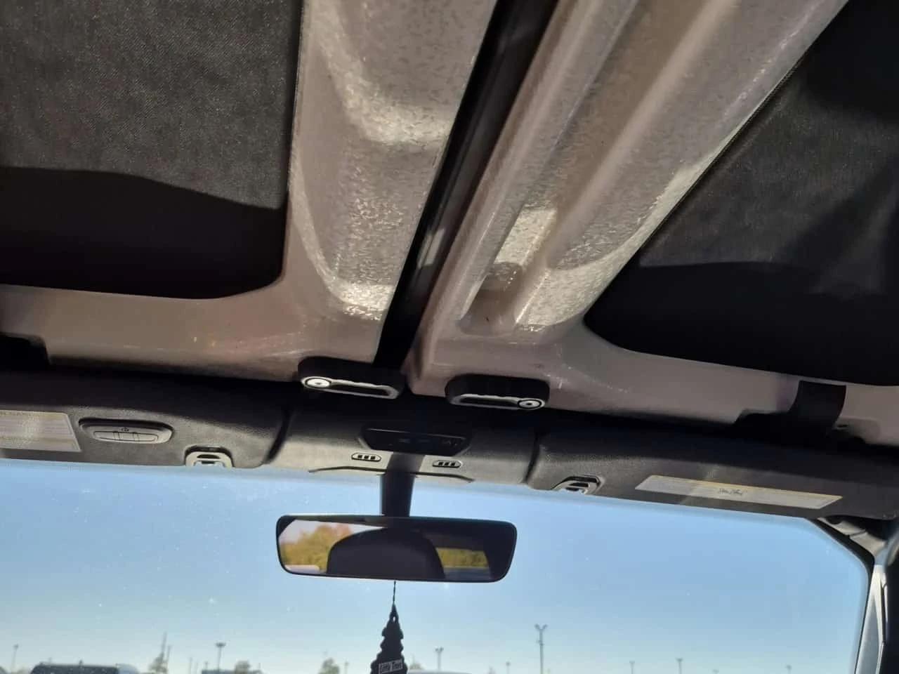 Jeep Wrangler * 4x4 Rubicon * BLIND SPOT * REMOTE START * , снимка 13 - Автомобили и джипове - 56626833