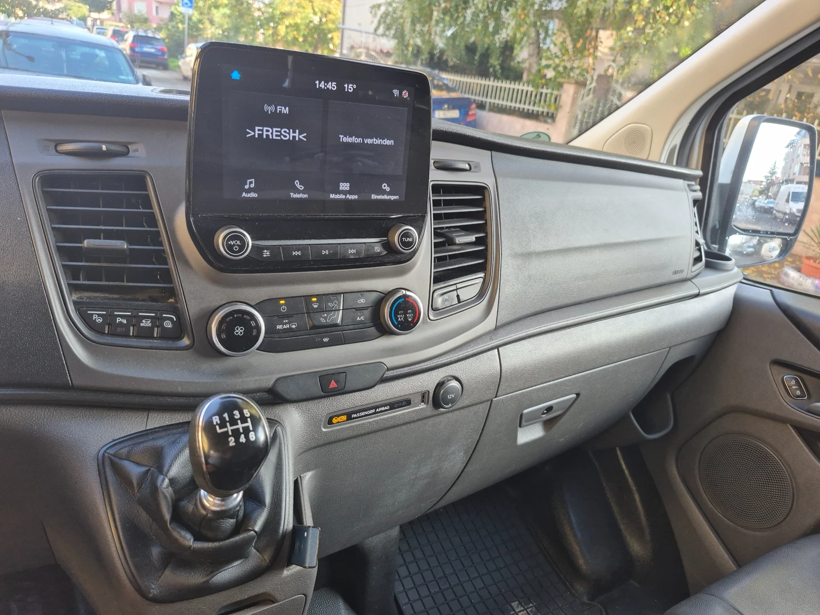 Ford Transit Custom, снимка 11 - Бусове и автобуси - 55415426