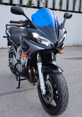 ����� �� �������� �� Yamaha FZ6