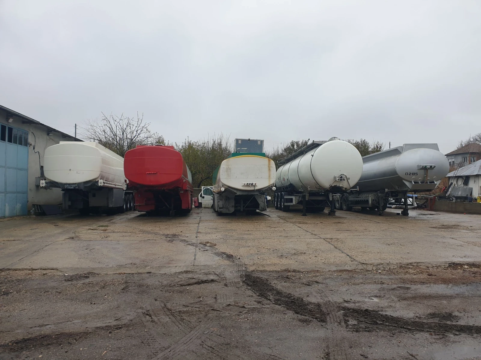  Fruehauf      | Mobile.bg   4