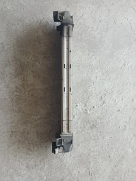 6G91-9L440-CD интеркулер Lend Rover Evoque 2.2 дизел 150кс 2012г , снимка 2