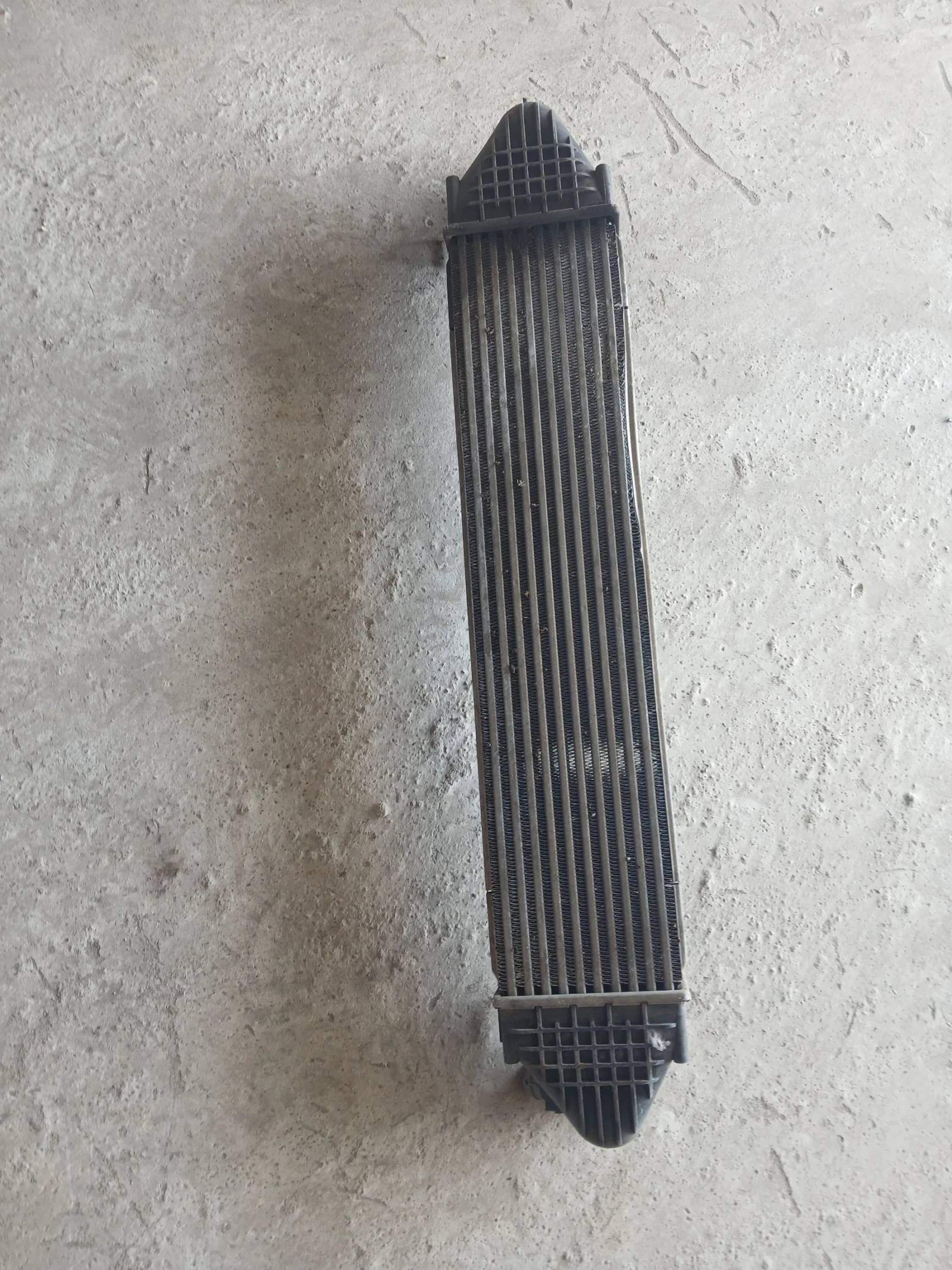 6G91-9L440-CD интеркулер Lend Rover Evoque 2.2 дизел 150кс 2012г , снимка 4 - Части - 55884051