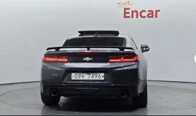 Chevrolet Camaro SS* 6.2* V8* ПОДГРЕВ* ОБДУХВАНЕ* КАМЕРА* КЕЙЛЕС* , снимка 4