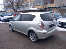 Toyota Corolla verso 2, 2 d4d 136kc - 4500 лв. - 28178307 | Car24.bg