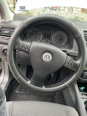 VW Golf - 4000 € / 7823.32 лв. - 19470765 6
