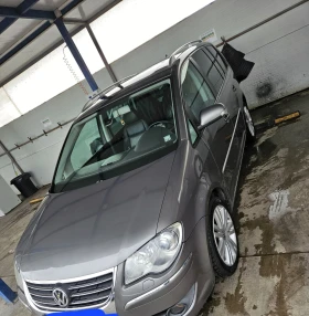 ������ VW Touran