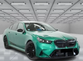 ������ BMW M5